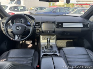 Volkswagen Touareg 4,2 TDI 250KW TAŽNÉ R-LIN 2011