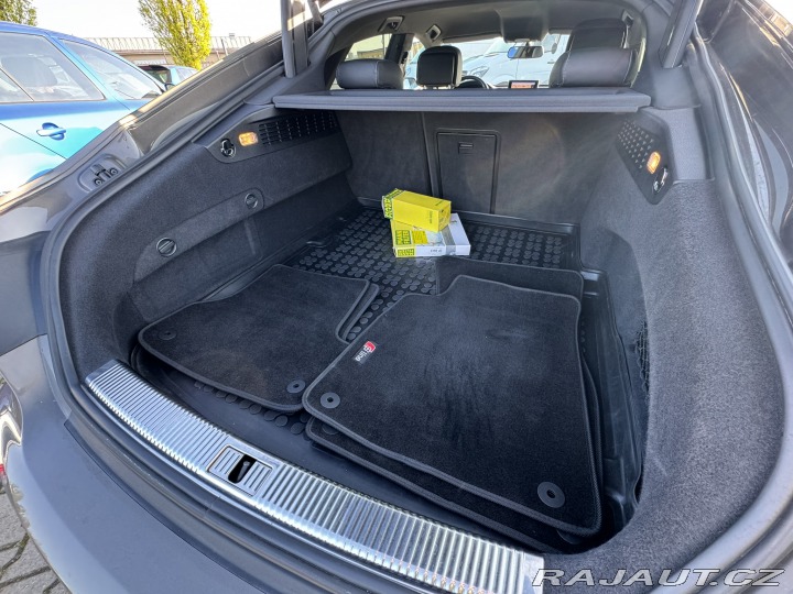 Audi A7 3,0 TDI 180 KW S-LINE 2011