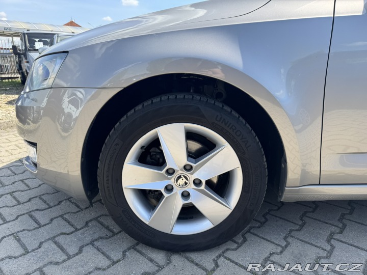 Škoda Octavia 1,6 TDI 77 KW STK TAŽNÉ 2014