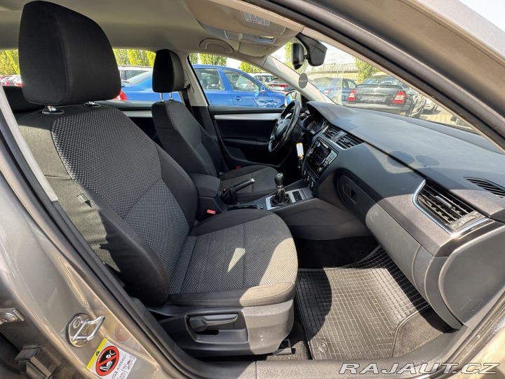 Škoda Octavia 1,6 TDI 77 KW STK TAŽNÉ 2014