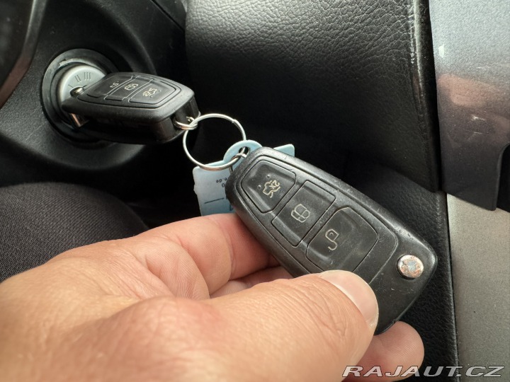 Ford Focus 1,6 TDCI 85 KW STK TAŽNÉ 2012