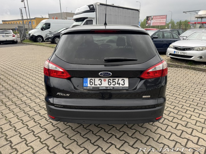 Ford Focus 1,6 TDCI 85 KW STK TAŽNÉ 2012