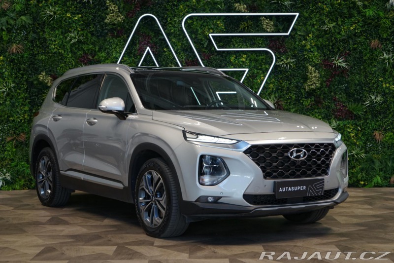 Hyundai Santa Fe 2.2 CRDi DCT 7-Míst Pano