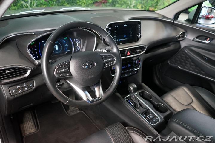 Hyundai Santa Fe 2.2 CRDi DCT 7-Míst Pano 2020