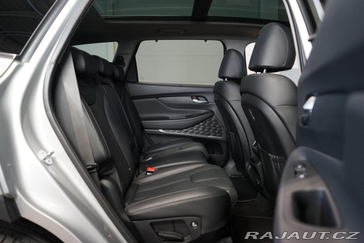 Hyundai Santa Fe 2.2 CRDi DCT 7-Míst Pano 2020
