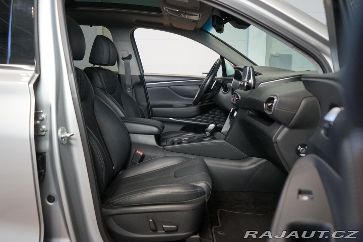 Hyundai Santa Fe 2.2 CRDi DCT 7-Míst Pano 2020