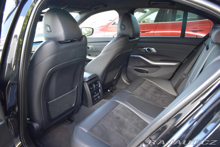 BMW 3 320d xDrive REZERVACE 2019