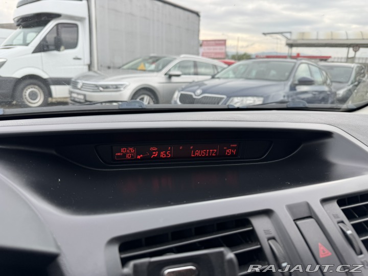 Mazda 5 7 MÍST 1,8i 85 KW KOLA 2010