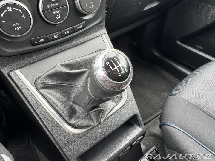 Mazda 5 7 MÍST 1,8i 85 KW KOLA 2010