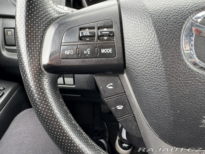 Mazda 5 7 MÍST 1,8i 85 KW KOLA 2010