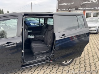 Mazda 5 7 MÍST 1,8i 85 KW KOLA 2010