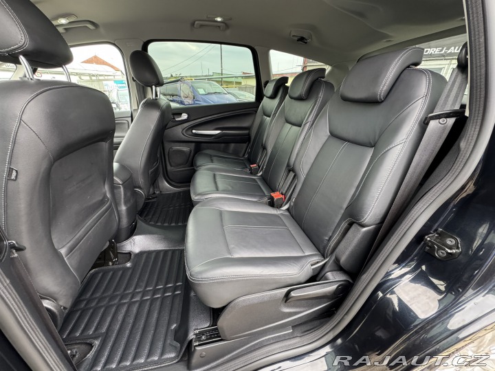 Ford S-MAX MANUÁL 2,0 TDCI 100 KW 2010