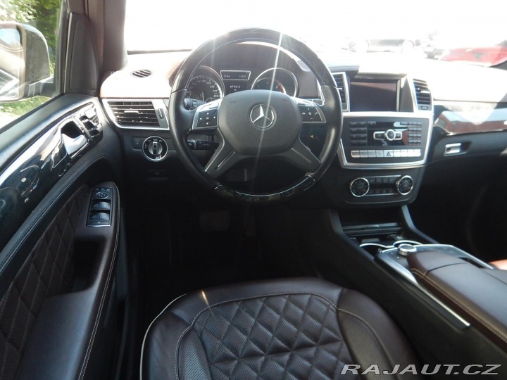 Mercedes-Benz M ML 350 BLUETEC 4MATIC 2012