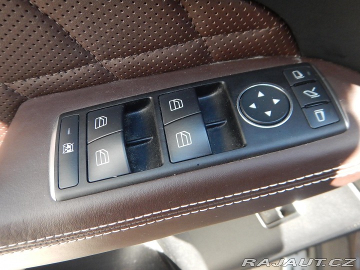 Mercedes-Benz M ML 350 BLUETEC 4MATIC 2012