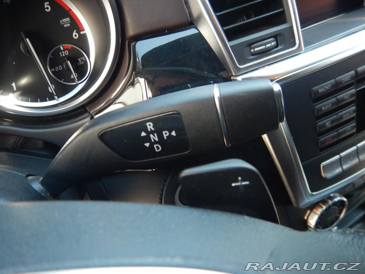 Mercedes-Benz M ML 350 BLUETEC 4MATIC 2012