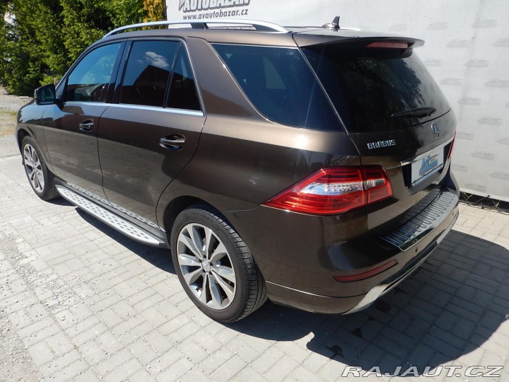 Mercedes-Benz M ML 350 BLUETEC 4MATIC 2012