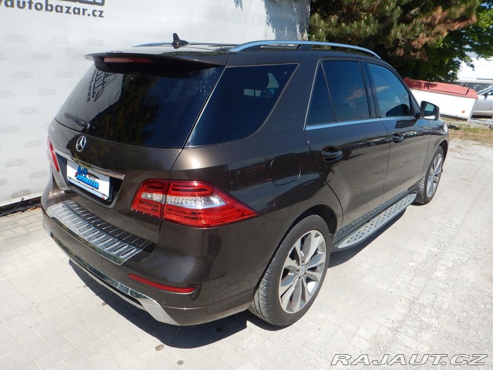 Mercedes-Benz M ML 350 BLUETEC 4MATIC 2012
