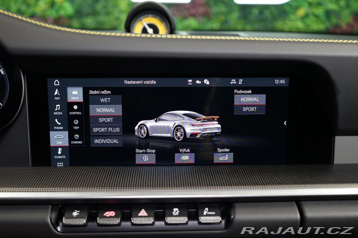 Porsche 911 992 Turbo S Carbon Záruka 2020
