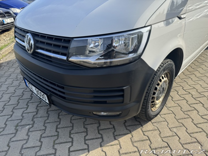 Volkswagen Transporter LONG 6 MÍST 2,0TDI 75 KW 2016