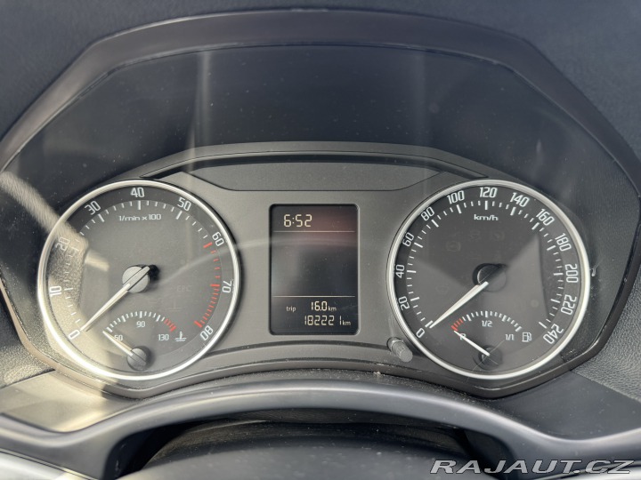 Škoda Octavia 1,6 MPI 75 KW 1.MAJITEL 2009
