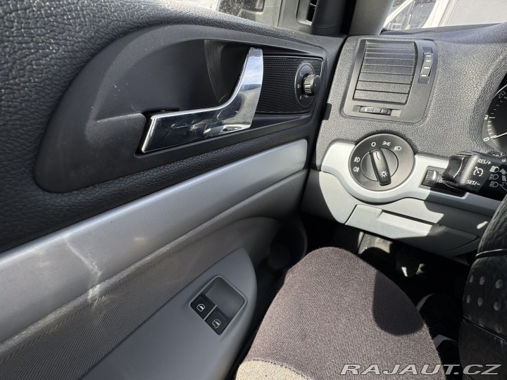Škoda Octavia 1,6 MPI 75 KW 1.MAJITEL 2009