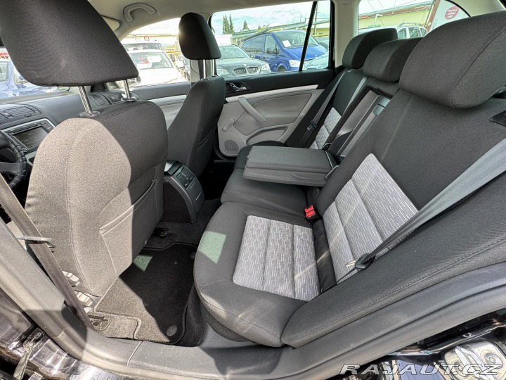 Škoda Octavia 1,6 MPI 75 KW 1.MAJITEL 2009