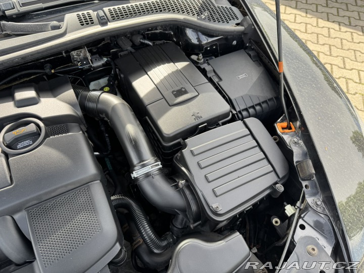 Škoda Octavia 1,6 MPI 75 KW 1.MAJITEL 2009