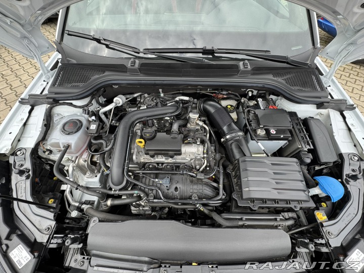 Škoda Kamiq MONTE CARLO 1,0TSI ZÁRUKA 2022