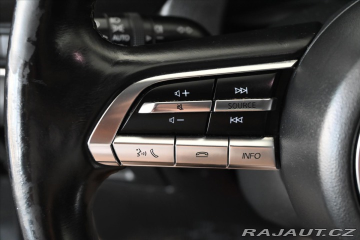 Mazda CX-30 2,0 Skyactiv-X 132 kW Lux 2020