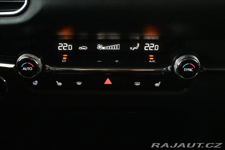 Mazda CX-30 2,0 Skyactiv-X 132 kW Lux 2020