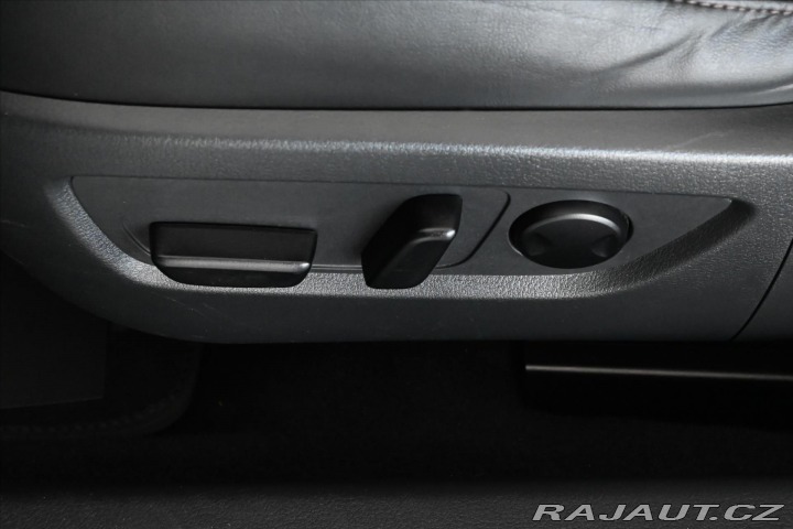 Mazda CX-30 2,0 Skyactiv-X 132 kW Lux 2020