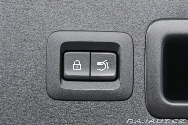 Mazda CX-30 2,0 Skyactiv-X 132 kW Lux 2020