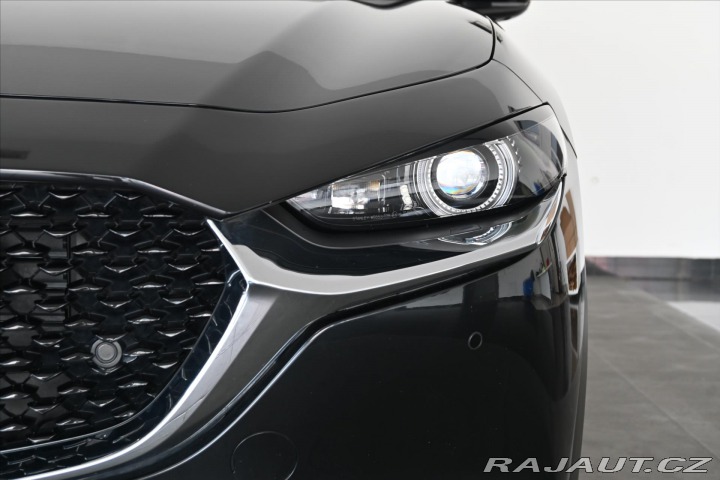Mazda CX-30 2,0 Skyactiv-X 132 kW Lux 2020