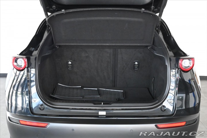 Mazda CX-30 2,0 Skyactiv-X 132 kW Lux 2020