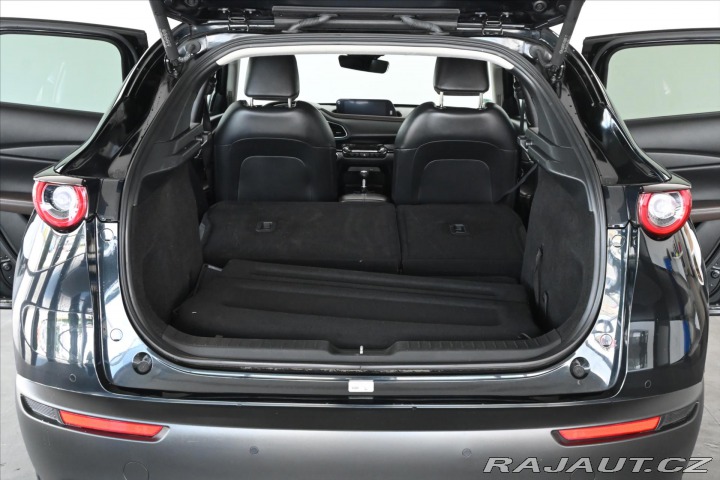 Mazda CX-30 2,0 Skyactiv-X 132 kW Lux 2020