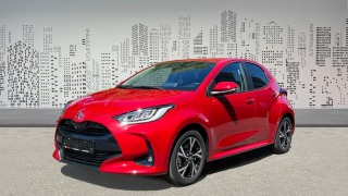 Toyota Yaris 1,5 Hybrid e-CVT 116k Sty