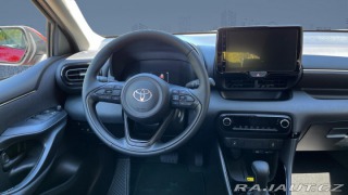 Toyota Yaris 1,5 Hybrid e-CVT 116k Sty 2024