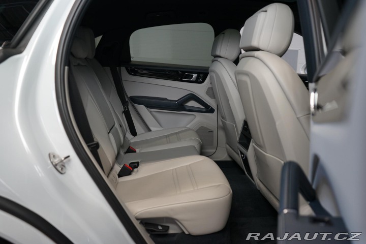 Porsche Cayenne Coupé Vzduch PDLS+ Inno Z 2021