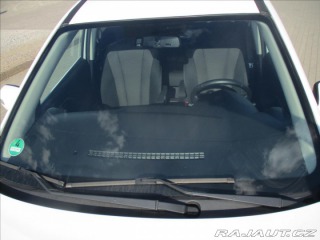 Mazda 5 1,8 85kw 7míst Klima Temp 2013