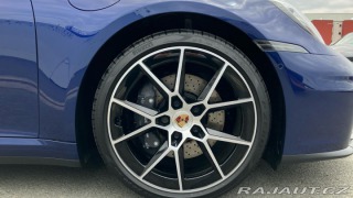 Porsche 911 Carrera Cabriolet 2025