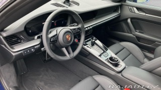 Porsche 911 Carrera Cabriolet 2025