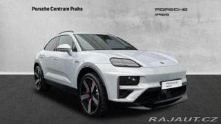 Porsche Macan Turbo 2024