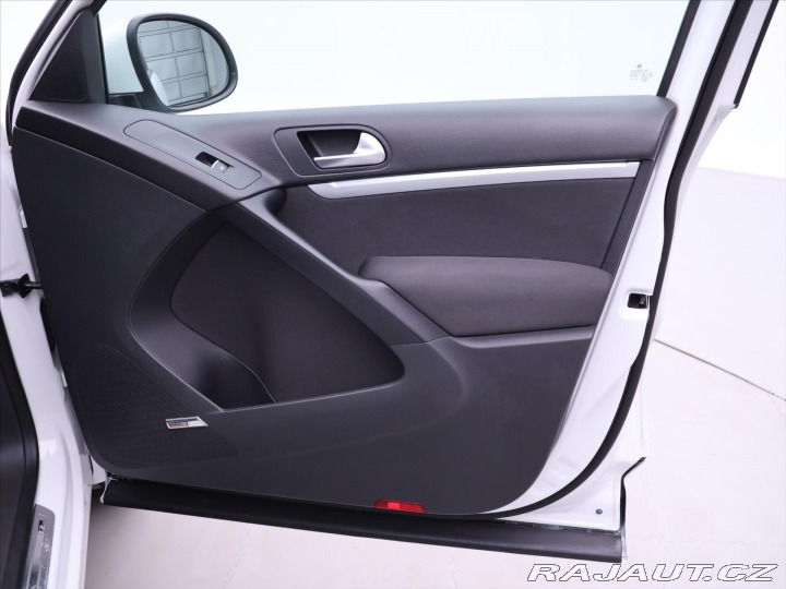Volkswagen Tiguan 2,0 TDI 130kW DSG R-line 2014