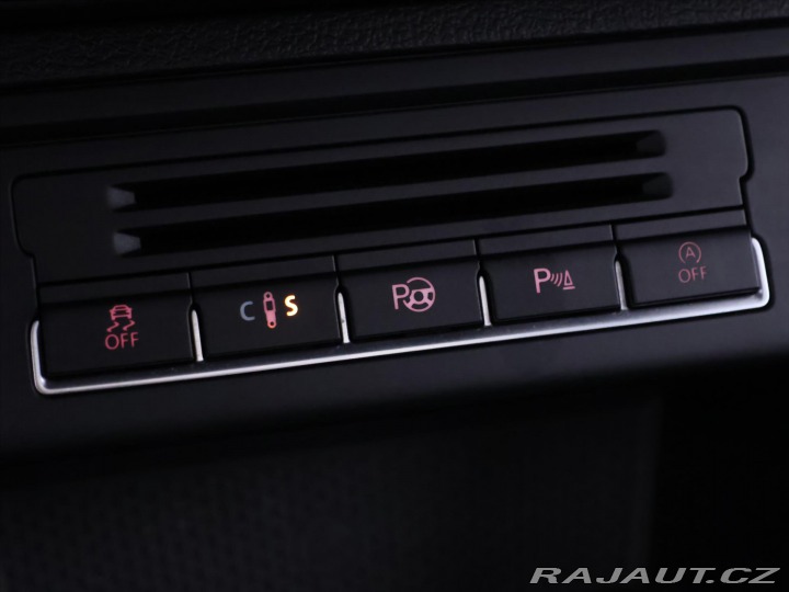 Volkswagen Tiguan 2,0 TDI 130kW DSG R-line 2014