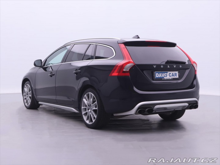 Volvo V60 2,0 D4 120KW R-Design Xen 2012