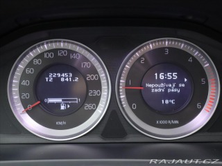 Volvo V60 2,0 D4 120KW R-Design Xen 2012