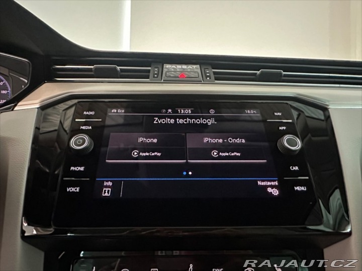Volkswagen Passat 2,0 R-LINE,NezTop,akust.o 2021