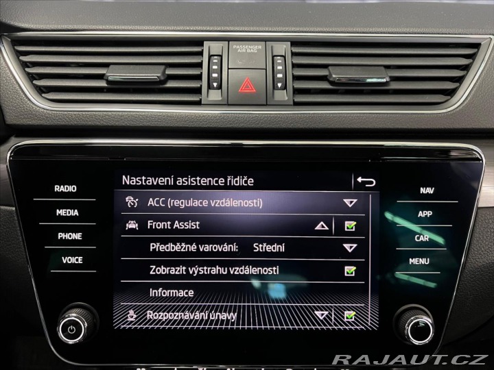 Škoda Superb 2,0 TDI 110kW DSG STYLE, 2021