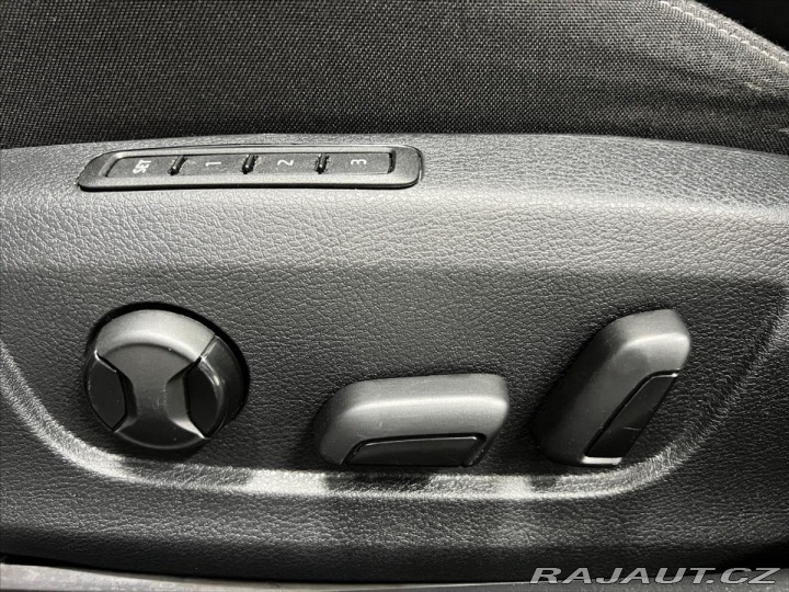 Škoda Superb 2,0 TDI DSG STYLE, ACC, N 2021