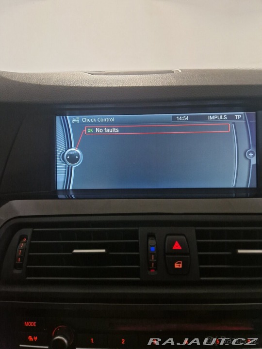 BMW 5 2,0 520D 2010